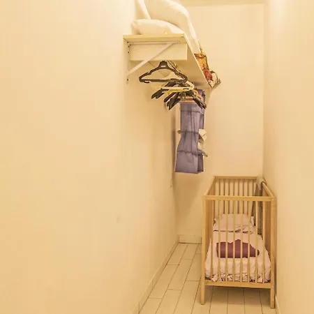 Viola Apartment